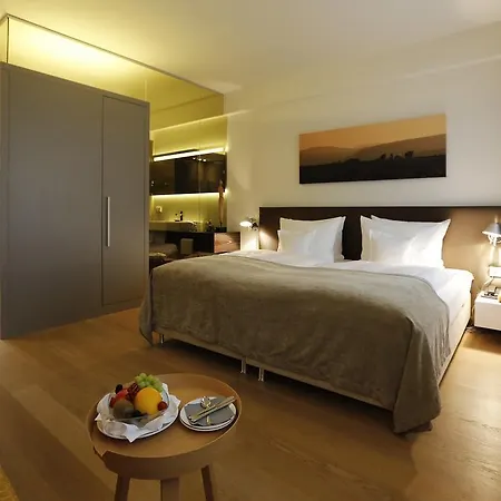 Weinhaus Henninger Hotel Kallstadt