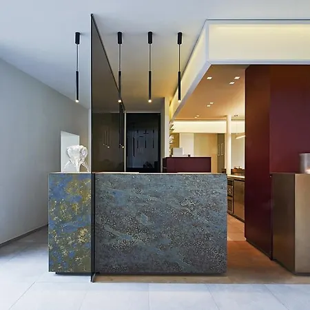 Hotel Weinhaus Henninger 4*