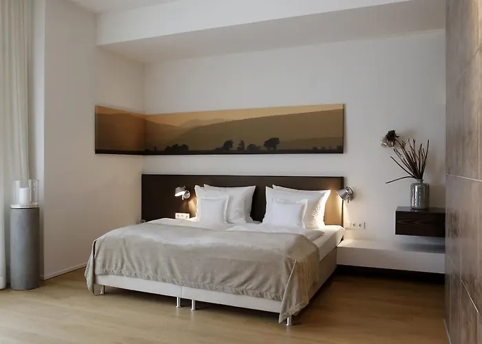 Weinhaus Henninger Hotel